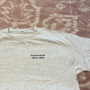 Vintage Alan Jackson tour crew shirt